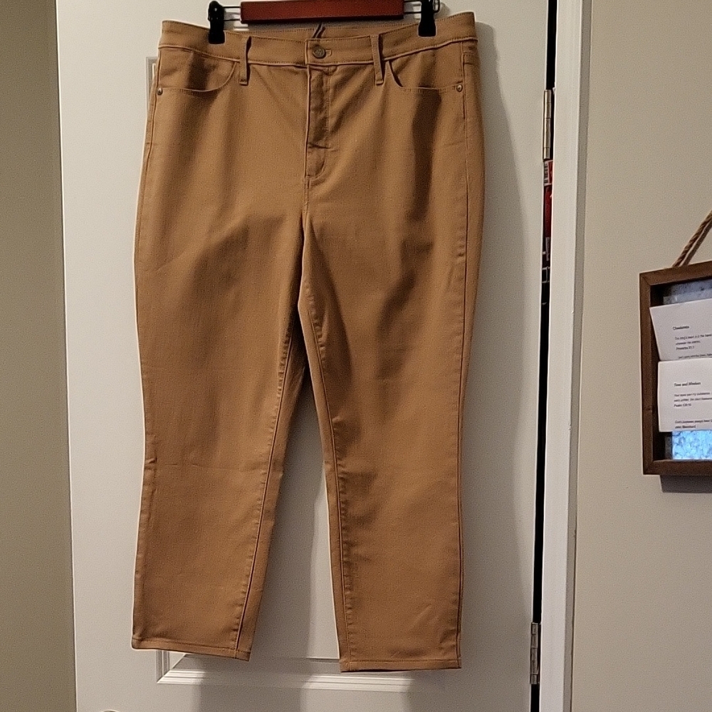 Talbots Tan Cropped Ankle Jeans with Straight Fit